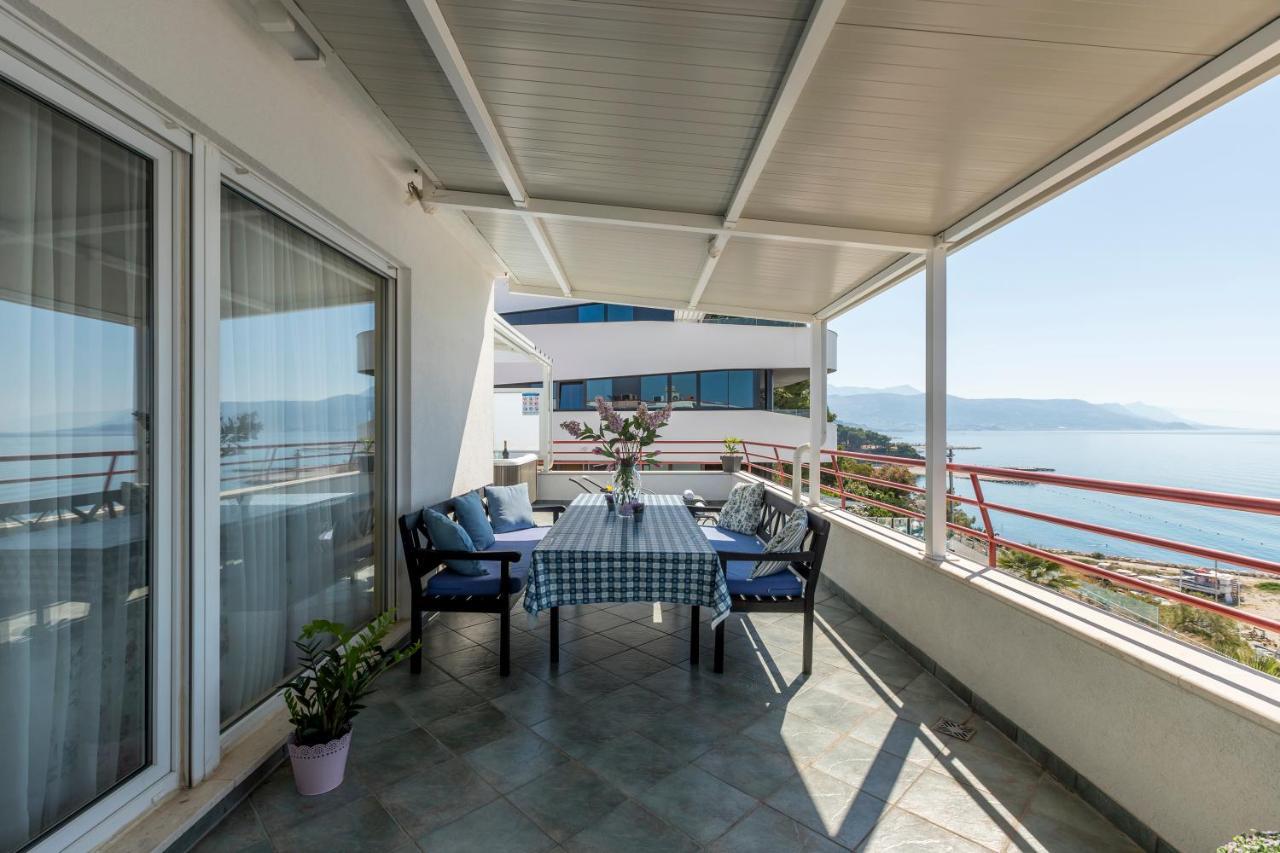 Seaside Penthouse With Hot Tub Sky Living Leilighet Split Eksteriør bilde
